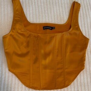 PrettyLittleThing Orange Sleeveless Fitted Crop Top